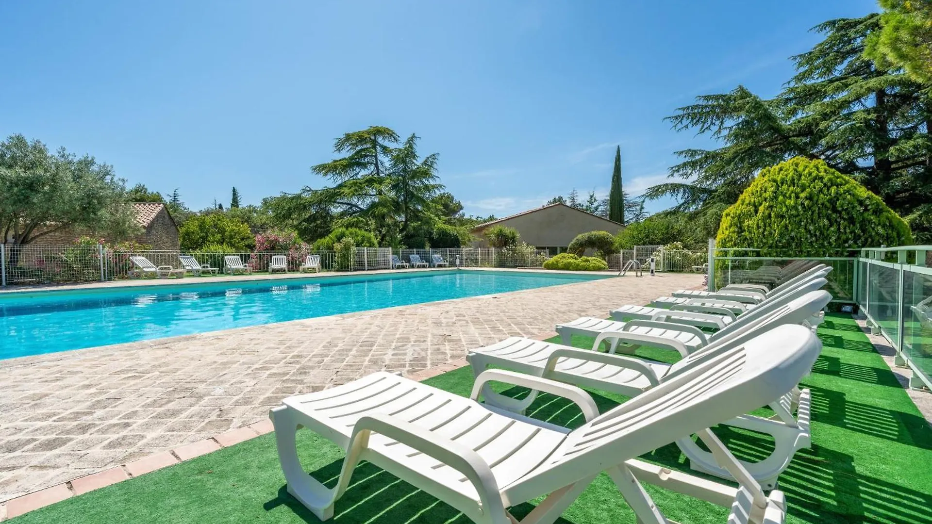 Holiday home Nice Provencal Cottage In A Tourist Residence La Roque-sur-Pernes