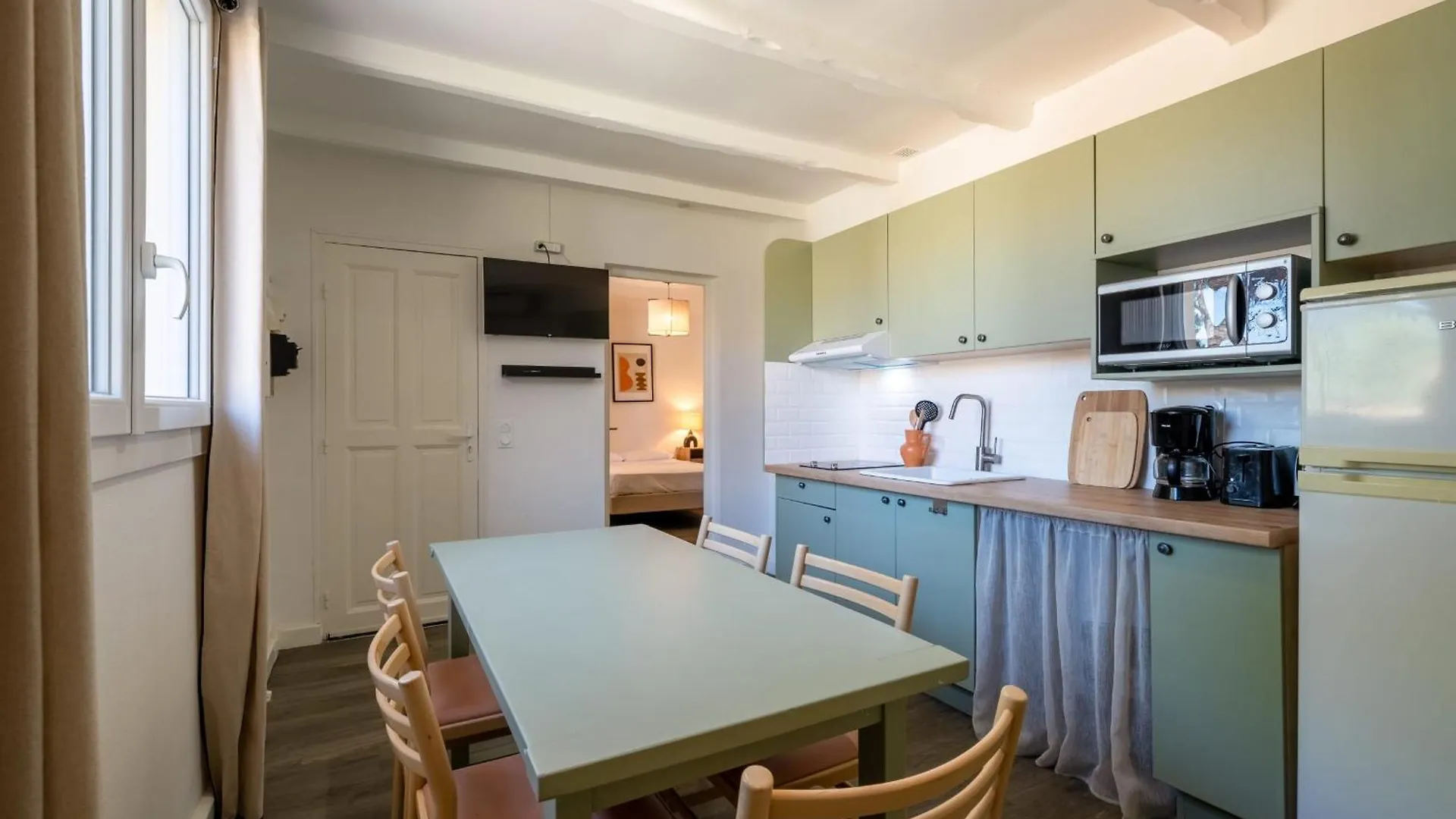 Nice Provencal Cottage In A Tourist Residence La Roque-sur-Pernes 0*,  France
