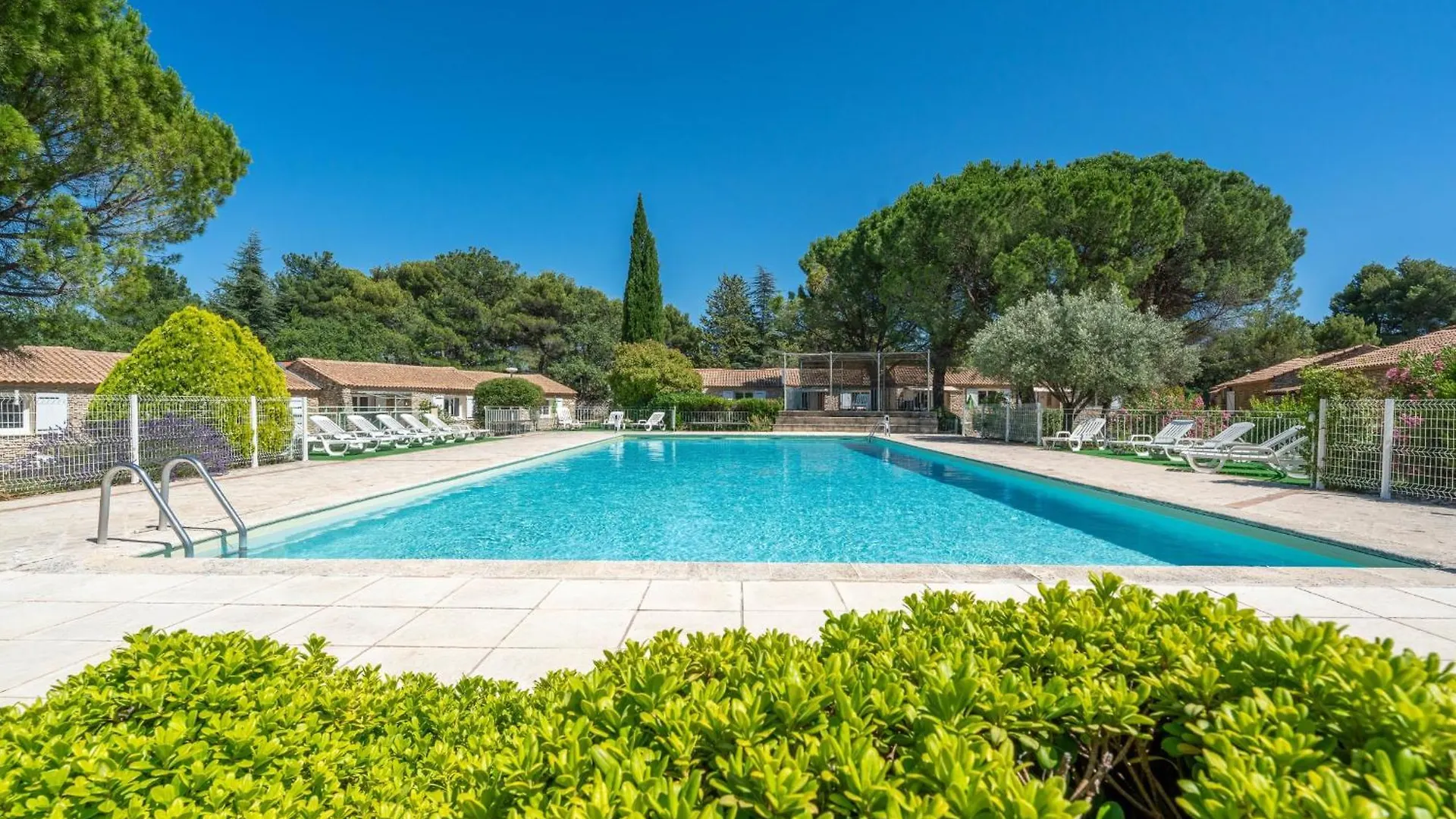 Holiday home Nice Provencal Cottage In A Tourist Residence La Roque-sur-Pernes France